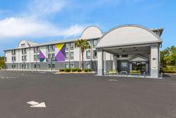 Spark by Hilton Tifton