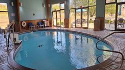 Holiday Inn Express & Suites Harrison