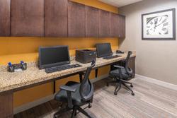 Holiday Inn Express Hotel & Suites Hays