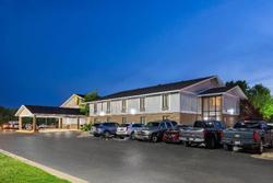 Super 8 by Wyndham Harrison AR