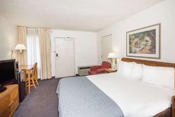 Baymont by Wyndham Wilmington