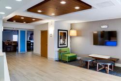 Holiday Inn Express Hotel & Suites Jacksonville