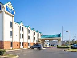 Days Inn & Suites by Wyndham Ridgeland