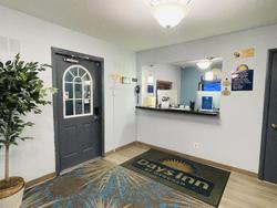 Days Inn by Wyndham Jamestown