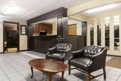 Super 8 by Wyndham Kingsport /I-81