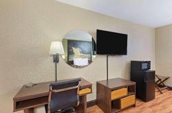 Super 8 by Wyndham Kingsport
