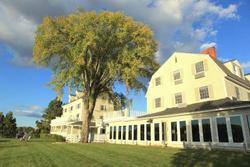 The Breakwater Inn