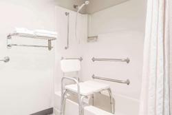 Super 8 by Wyndham LaGrande