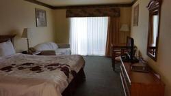Palace Inn & Suites