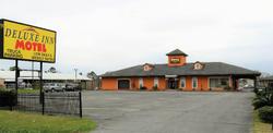 Deluxe Inn Motel