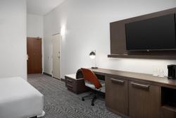 Courtyard Lakeland