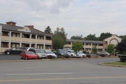 Days Inn by Wyndham Lewisburg