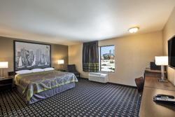 Super 8 Motel - Westminister