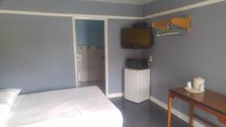 Riviera Motel