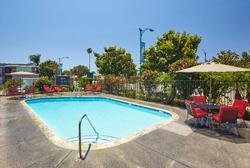 Eden Roc Inn and Suites
