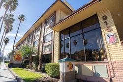 Super 8 by Wyndham Anaheim/Disneyland Drive