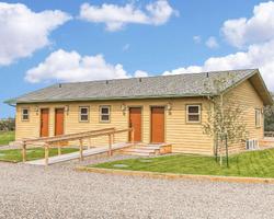 Yellowstone Valley Lodge