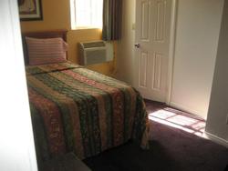 Walls Motel