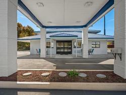 Days Inn by Wyndham Renfro Valley Mount Vernon