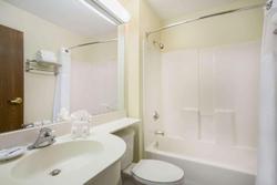 Microtel Inn & Suites By Wyndham Leesburg/Mt Dora