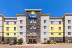Days Inn &Suites by Wyndham Lubbock Medical Center