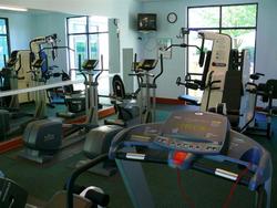 Rogue Regency Inn & Suites