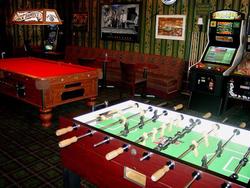 Rogue Regency Inn & Suites