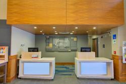 Holiday Inn Express Hotel & Suites Mankato East