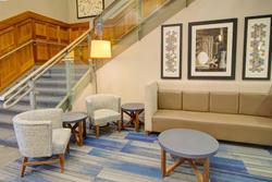 Holiday Inn Express Hotel & Suites Mankato East