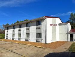 Laketree Inn And Suites Marion