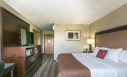 Mankato City Center Hotel