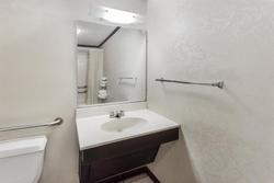 Knights Inn Racine