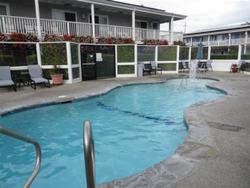 Monterey Bay Lodge
