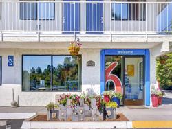 Motel 6 Medford South