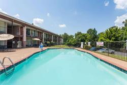 Days Inn by Wyndham Jackson