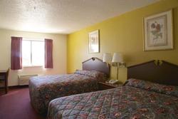 Econo Lodge Inn & Suites