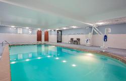 Holiday Inn Express & Suites Lebanon