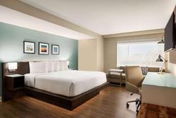 Wyndham Newport Hotel