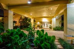 Naples Garden Inn