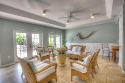 Naples Garden Inn