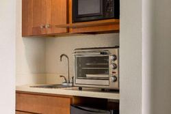 Howard Johnson by Wyndham Ocean City Oceanfront