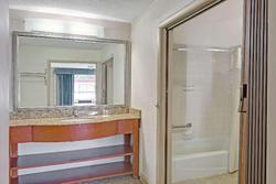 Travelodge by Wyndham Williamsburg Colonial Area
