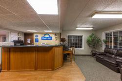 Days Inn by Wyndham Pierre