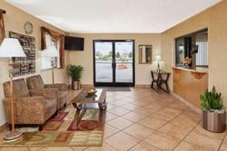 Super 8 by Wyndham Greenville