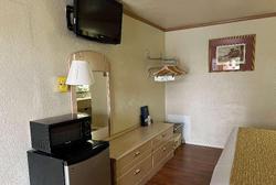 Travelodge by Wyndham Holbrook