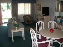 Inn At Deep Canyon