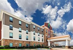 Holiday Inn Express & Suites Port Arthur Central