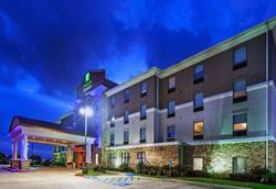 Holiday Inn Express & Suites Port Arthur Central