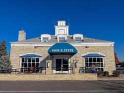 Rockford Alpine Inn and Suites