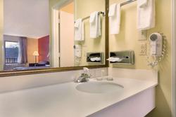 Super 8 by Wyndham Lancaster